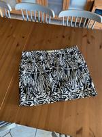 Rock five-pocket-Rock Zebra weiß schwarz 48 Niedersachsen - Garbsen Vorschau