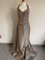 Ballkleid / Hofdamenkleid / Abendkleid Nordrhein-Westfalen - Geilenkirchen Vorschau