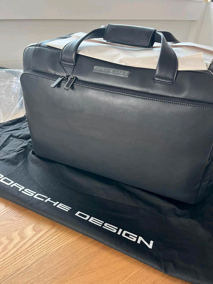 Porsche Design Weekender Leder Leather in Darmstadt