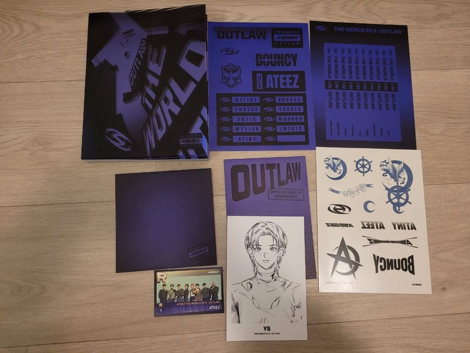 Ateez Outlaw Album Korea Kpop Hongjoong Mingi San mit Zubehör in Oldenburg