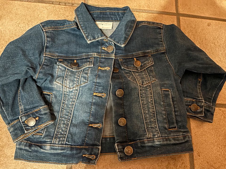 Jeans Jacke Größe 98 in Wolfach