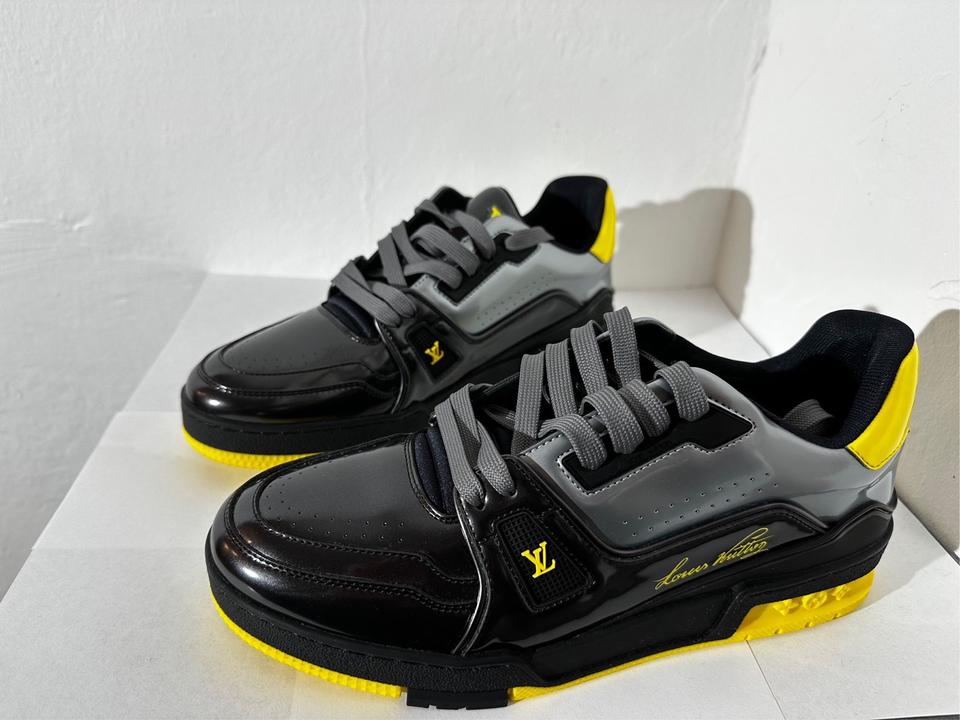 Limitierte Louis Vuitton LV Sneaker black yellow mit Rechnung in Rheinland Pfalz Windhagen kleinanzeigen