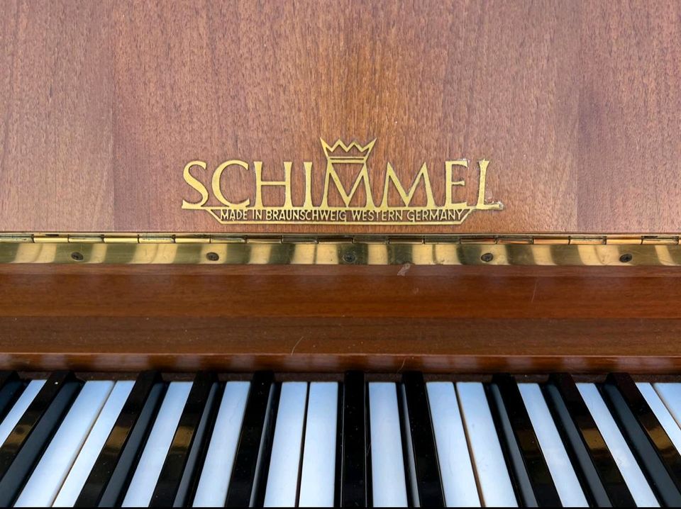 Klavier Schimmel in Berlin