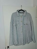 Hemd/Jacke mit schönen Perlenknöpfen Gr.L - sehr oversized Düsseldorf - Garath Vorschau