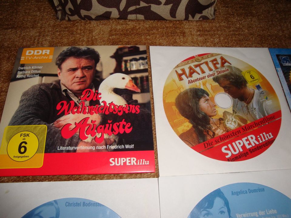 SUPERillu DVDs-Menge = mindestens 60 DVDs in Halle