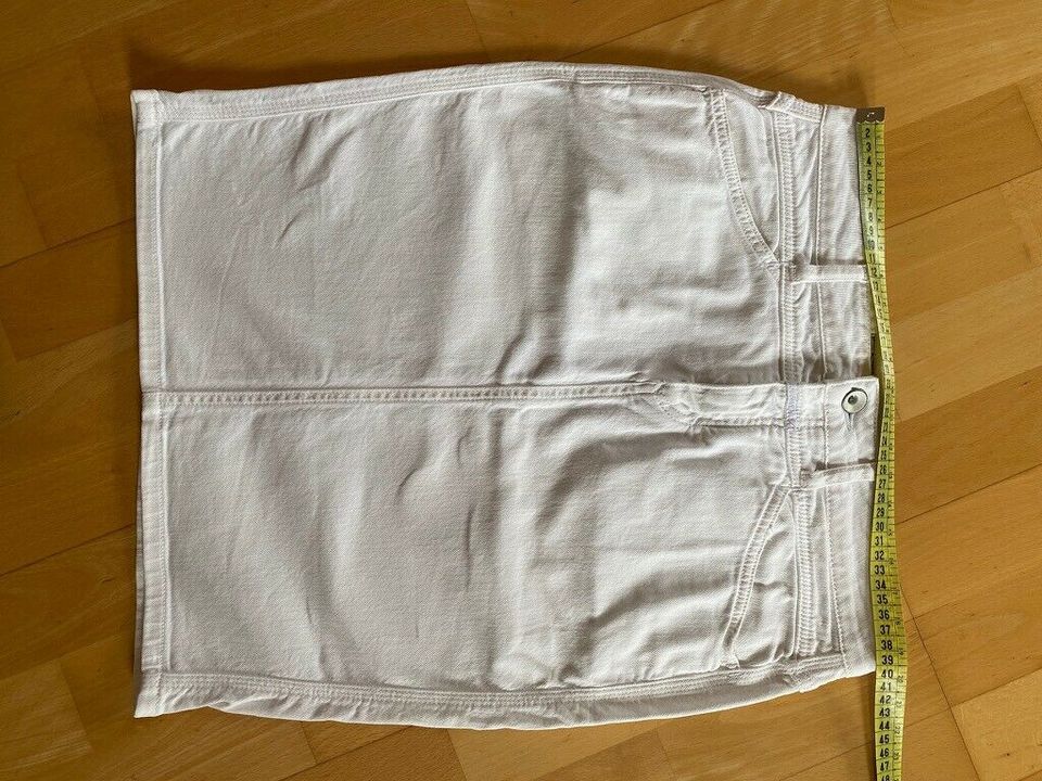 Closed Jeans Rock weiß + beige Größe 29 Dt. 36 neu in Bremen