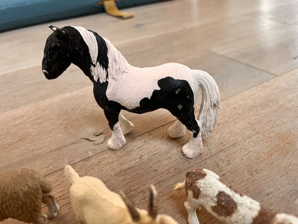 Schleich Tiere Bauernhof Kuh und Kalb in Köln