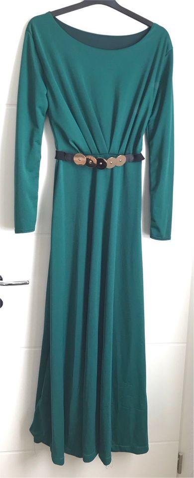 Damen Kleid,Party, tesettür,abaya, Größe S neu mit Gürtel in Herne
