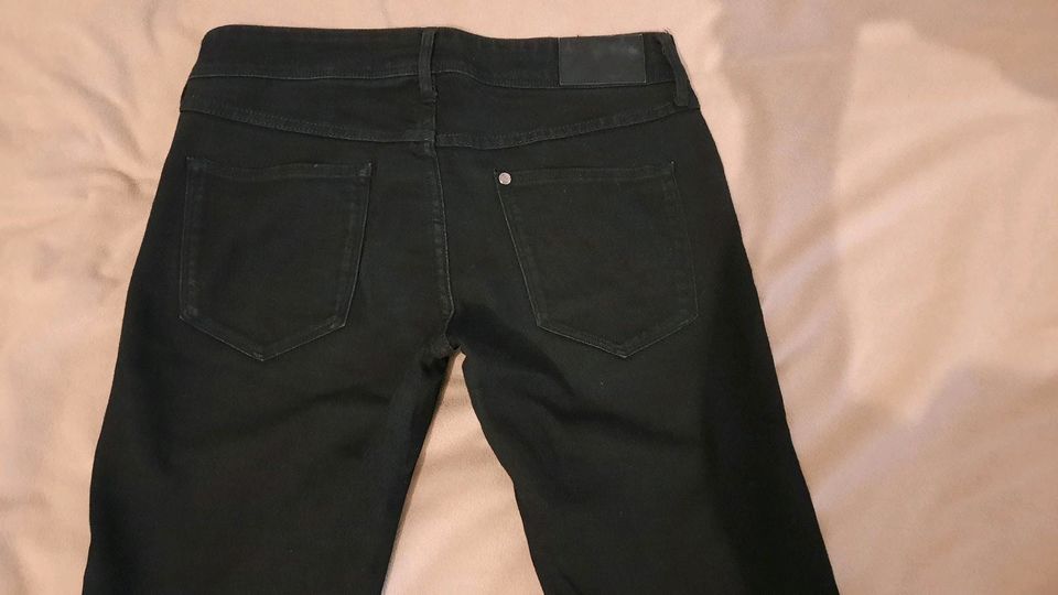 H&M Skinny Jeans Gr. 170 Gr. 34/XS Waist 28 in Hofgeismar