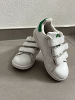 Neuwertig: Adidas Stan Smith Kinderschuhe / Sportschuhe Baden-Württemberg - Eningen Vorschau