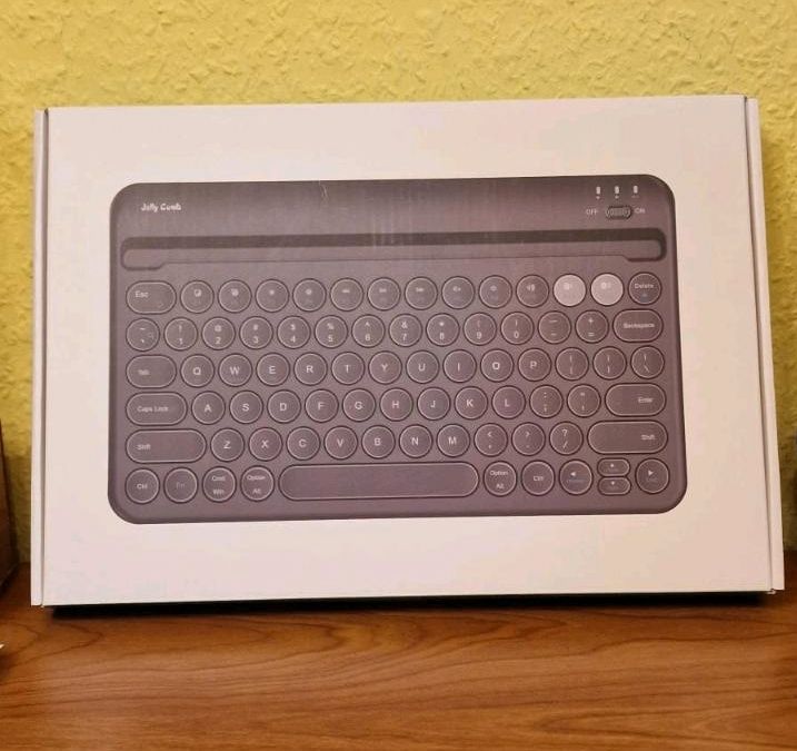 Tastatur für Tablet in Hattingen