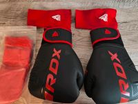 RDX Boxhandschuhe 14OZ + Innenhandschuhe XL + Fußschutz XL Nordrhein-Westfalen - Mettmann Vorschau