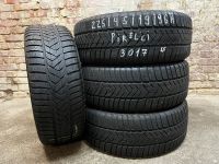 Pirelli SottoZero 3 225 45 R19 96H 4x Winterreifen Friedrichshain-Kreuzberg - Kreuzberg Vorschau