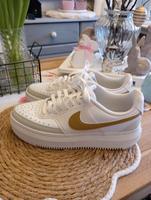 ORIGINAL NIKE SNEAKER GR. 42 COURT VISION Niedersachsen - Lüneburg Vorschau