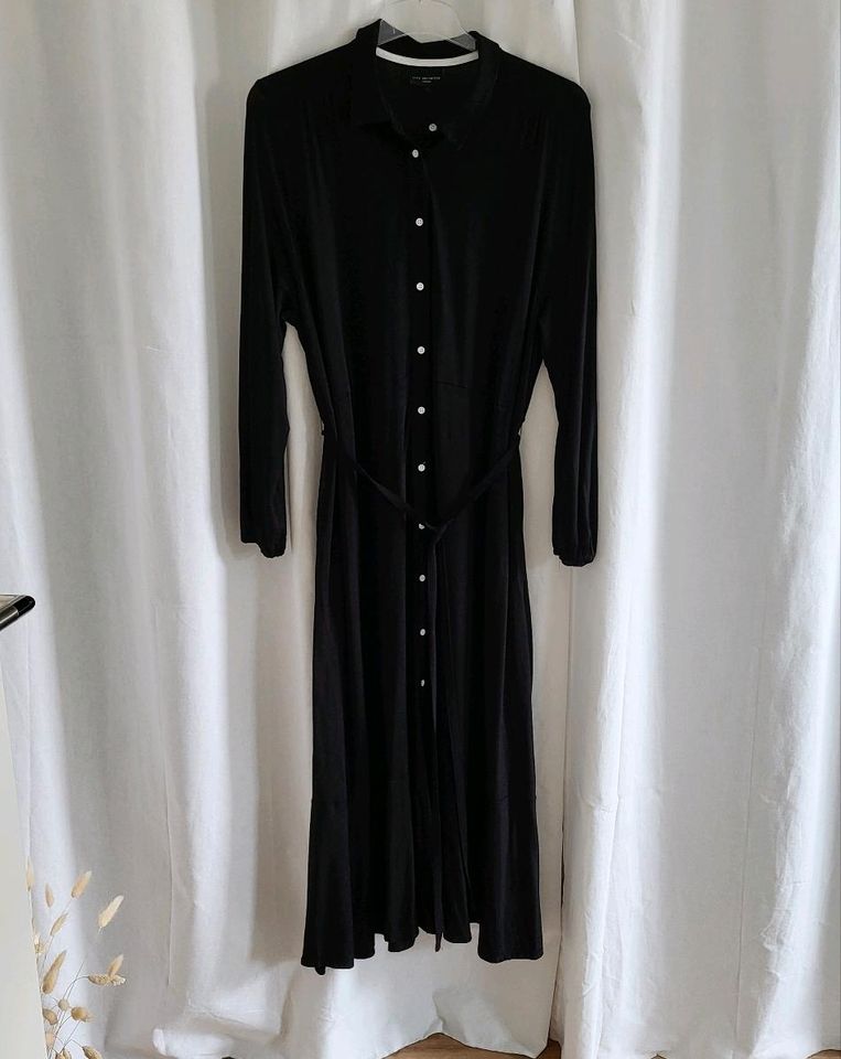 Live Unlimited London Kleid schwarz Knopfleiste Gr. 46 in Garbsen