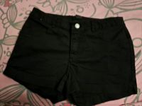 Damen Shorts Kurze HOSE gr 36 S von H&M   In schwarz Nordrhein-Westfalen - Herne Vorschau