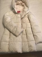 Winterjacke der Marke Guess neuwertig Hessen - Hanau Vorschau