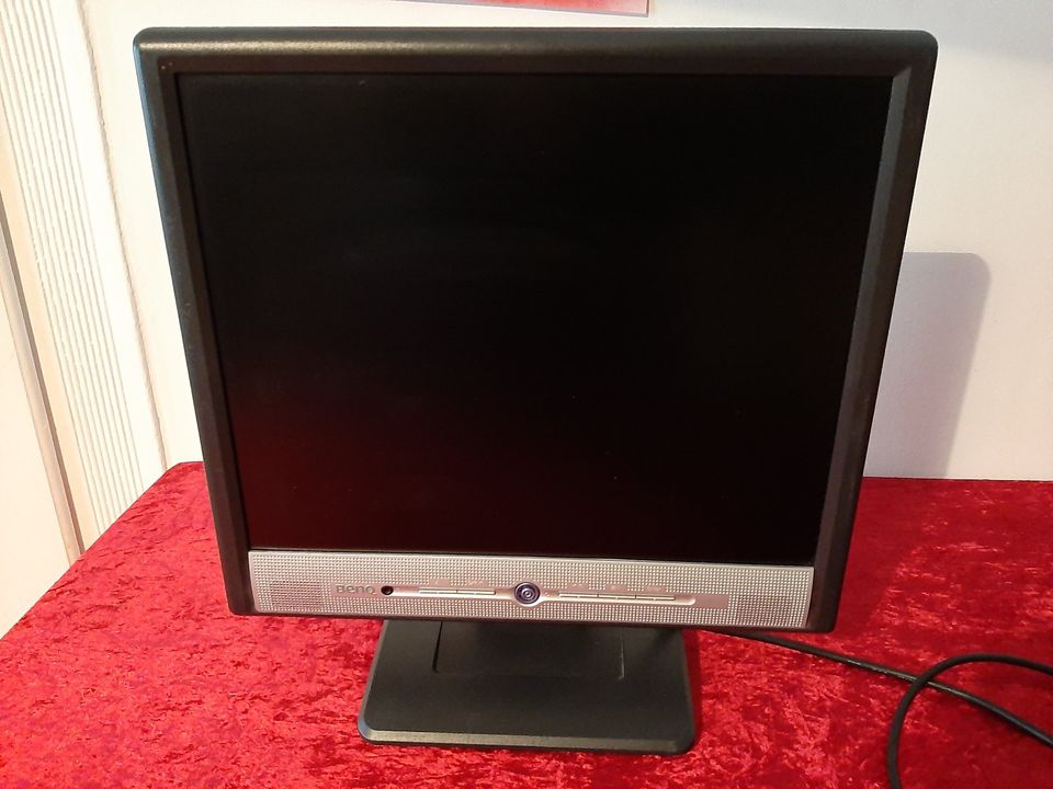 BenQ-Monitor FP767 mit einer Bildschirmauflösung von 1280 x 1024 in Leipzig