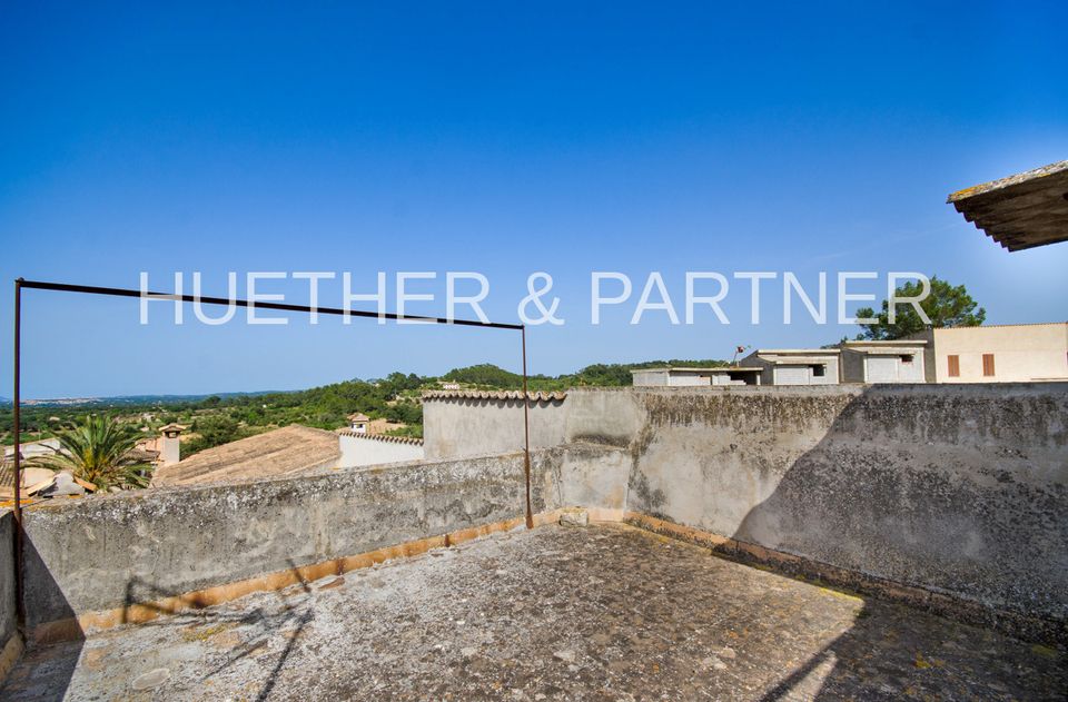 Geräumiges Stadthaus mit 5 SZ und Dachterrassen-Panorama-Blick auf Mallorca (Ref.-Nr.: 22-176) in Saarbrücken