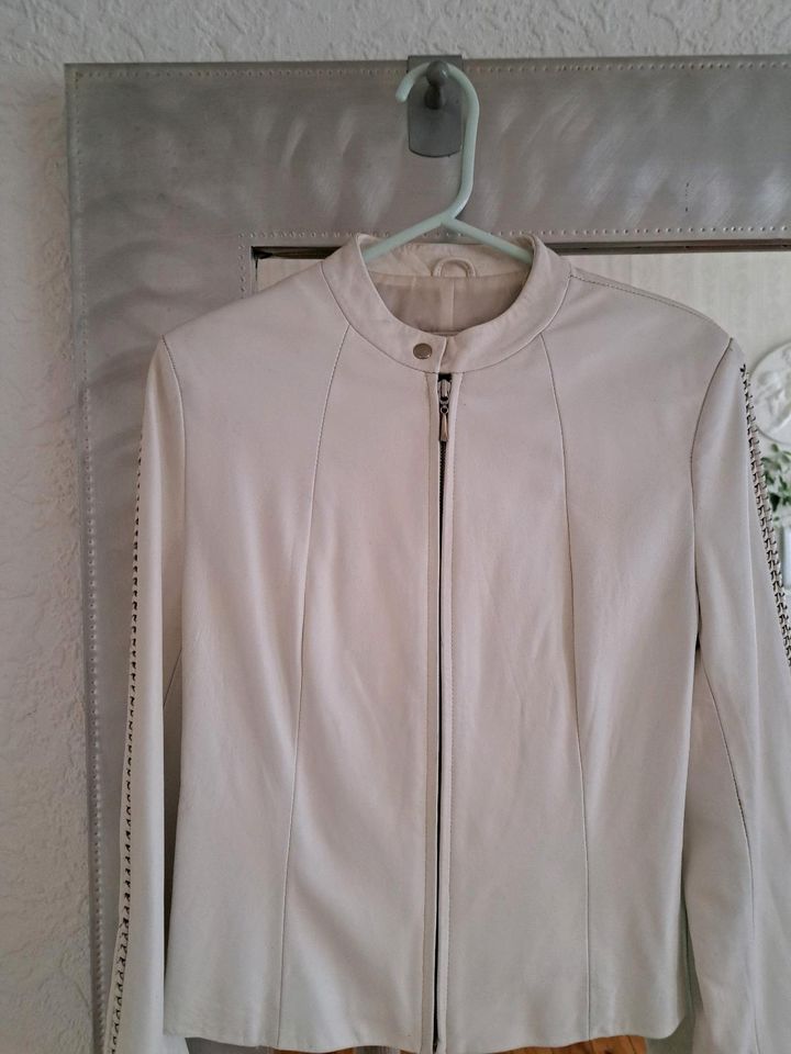 Original 70er Vintage Lederjacke mit Lederflechtärmel Rarität in Berlin