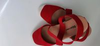 Damen Espadrilles Sandaletten rot Gr.38 wie Neu Sachsen - Oelsnitz / Vogtland Vorschau