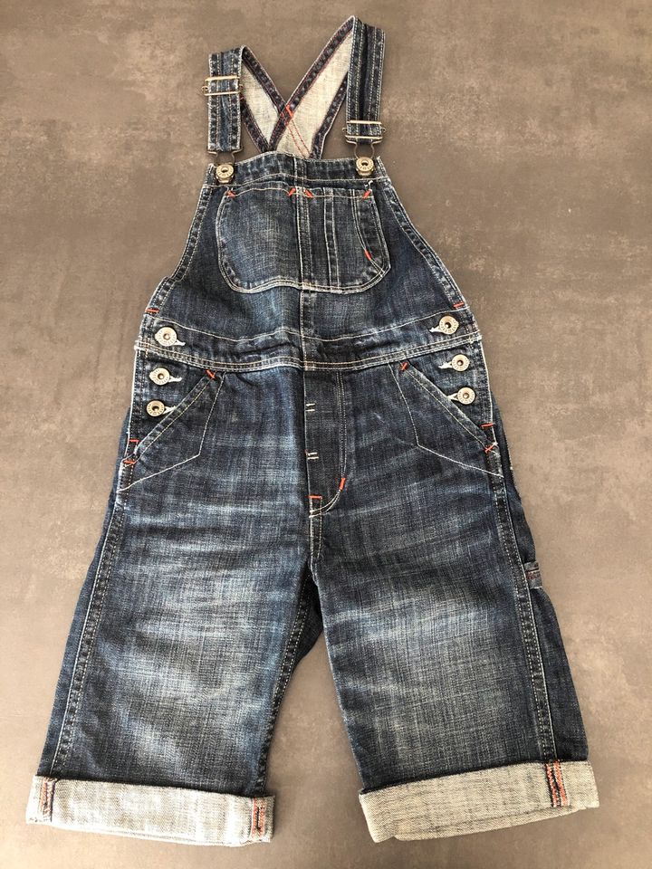 Lässige Latzhose aus Jeans Größe 110 in Hessen - Kelkheim | eBay  Kleinanzeigen ist jetzt Kleinanzeigen