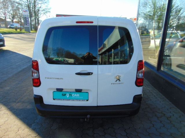 Peugeot Partner Premium L1 in Schleid