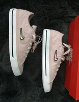 Nike Damen Sneaker Gr.38 Sachsen-Anhalt - Wolmirstedt Vorschau
