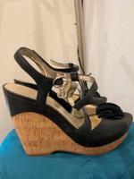 Guess Damen Sandalen Mit Plateau & Keilabsatz Baden-Württemberg - Heidelberg Vorschau