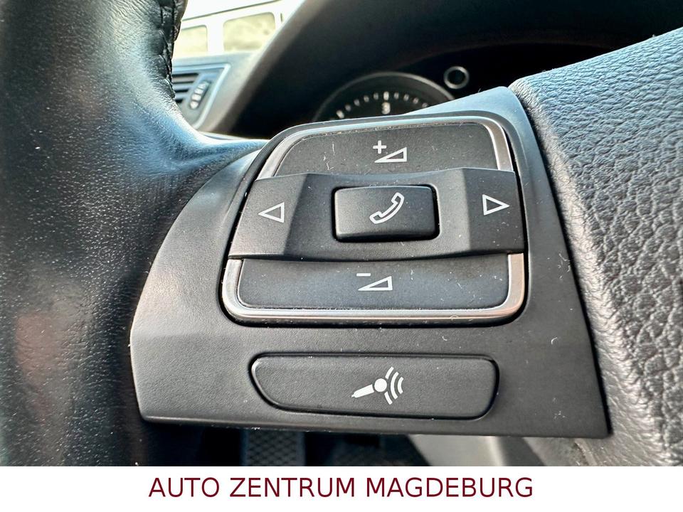 Volkswagen Passat CC 2.0 TDI Sport Navi Xenon Sitzh. Kamera in Magdeburg