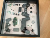 Bild PlayStation Controller im Bilderrahmen auseinandergebaut Nordrhein-Westfalen - Rheinbach Vorschau