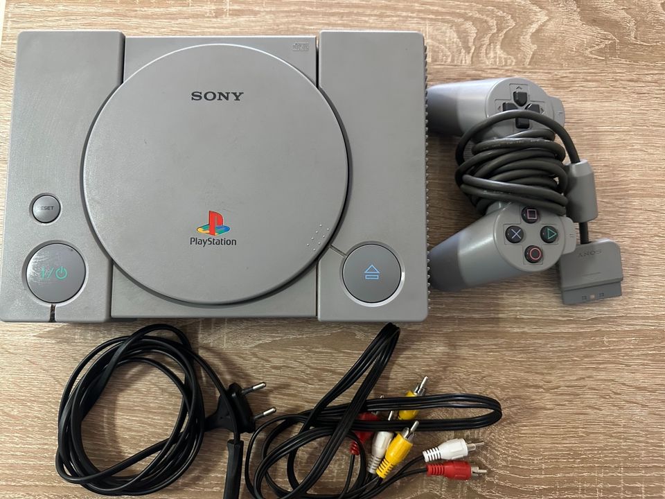 Sony PlayStation mit Konsole in Marl