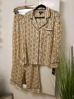 DINY ♥️ Pyjama Set Zweiteilig creme gold XL 40/42 Nordrhein-Westfalen - Merzenich Vorschau