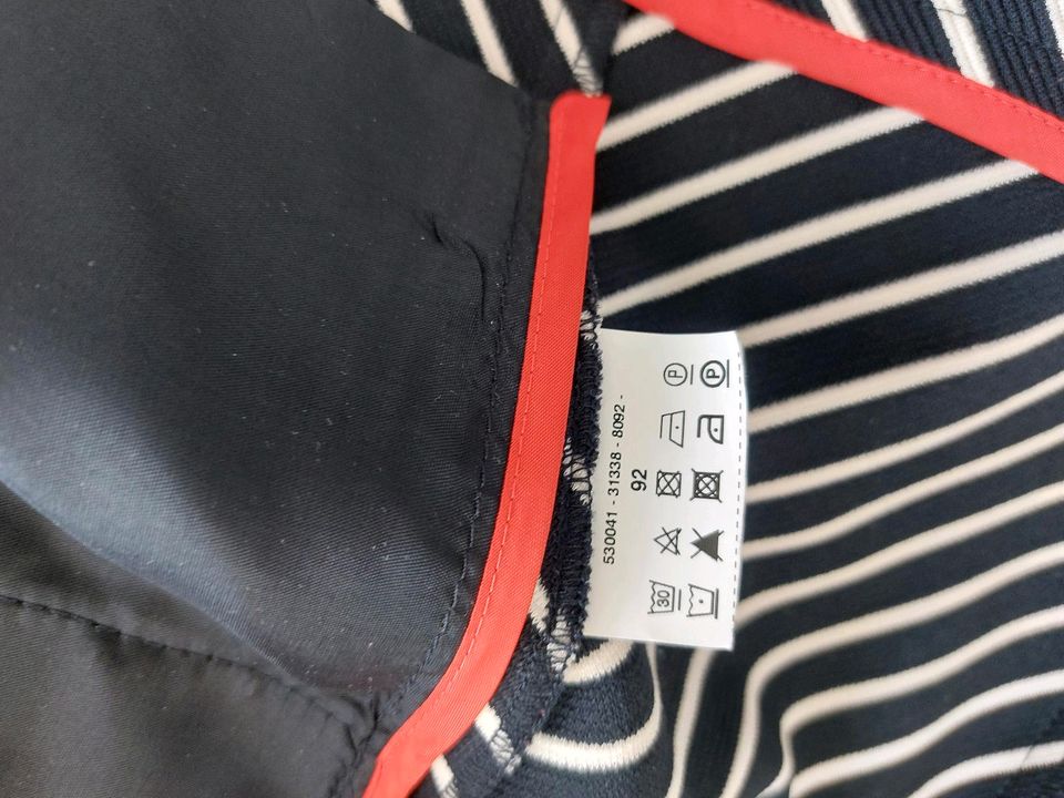 Jacke/Blazer von Gerry Weber, Gr.46/92, blau-weiß gestreift in Geestland