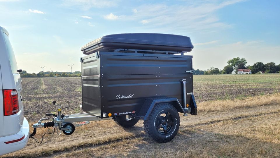 Dachzeltanhänger KT-EB2 Plus Offroad TPV Böckmann Kofferanhänger mit verstärktem Deckel für Dachzelte - Fahrradanhänger - Minicamper - Anhänger in Syke