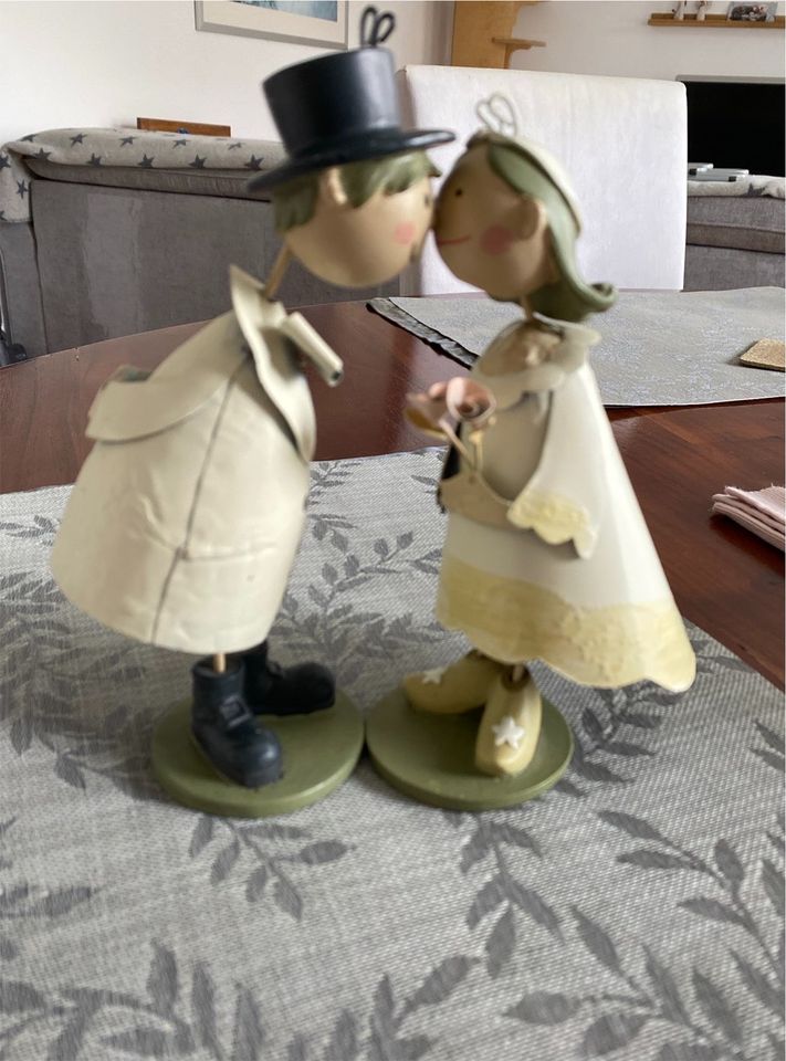 Knutschies Brautpaar Hochzeitspaar Tortenfiguren magnetisch in Laboe