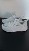 Puma Damenschuhe soft Nordrhein-Westfalen - Düren Vorschau