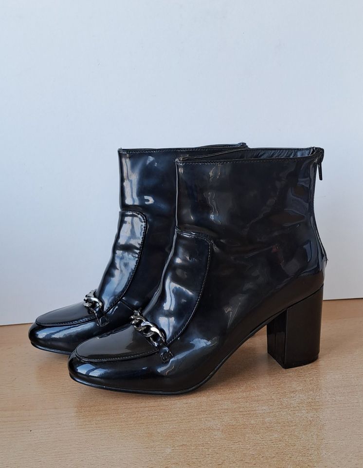 Asos Lack Stiefeletten Schwarz Gr 8 UK- 41 EU in Niedersachsen - Osnabrück  | eBay Kleinanzeigen ist jetzt Kleinanzeigen