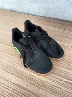 Adidas Fuẞballschuhe Hallenschuhe Nordrhein-Westfalen - Dinslaken Vorschau