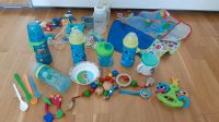 Große Babypaket Flasche Kinderwagenkette Schnuller Halter Spielze Bayern - Karlsfeld Vorschau