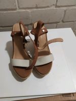 TOMMY HILFIGER BEATRICE ANKLE STRAP WEDGED HEELS IN CREAM Nordrhein-Westfalen - Krefeld Vorschau