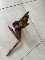 Bronze Skulptur AKT Figur Essen - Schonnebeck Vorschau