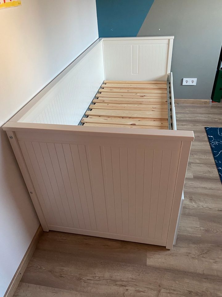 Ikea Bett Hemnes 80cm x 200cm in St. Ingbert