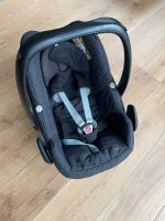 MAXI COSI Pebble Babyschale Sparkling grey Newborn Einsatz Nordrhein-Westfalen - Solingen Vorschau