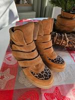 Keilschuhe Keilboots Wedges in Größe 41 Leoprint Dresden - Klotzsche Vorschau