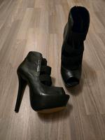 Buffalo Pumps schwarz Bayern - Feuchtwangen Vorschau