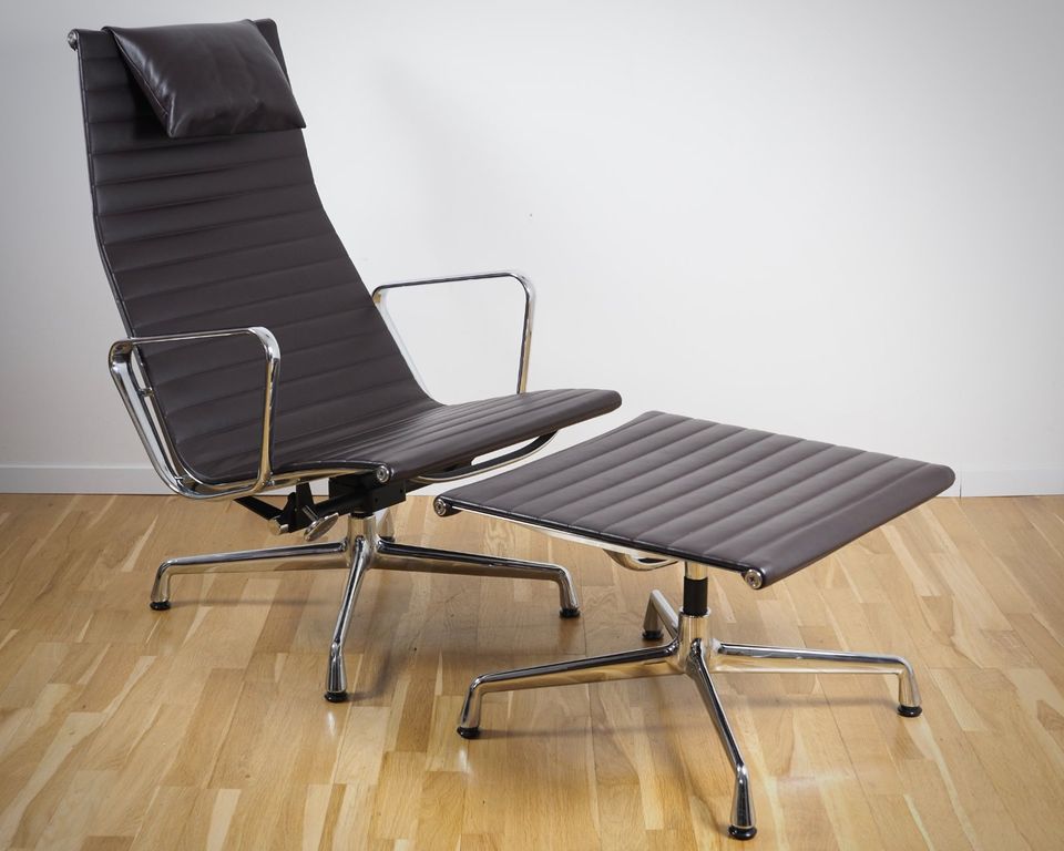 Vitra Eames Alu Chair EA 124 und EA 125 in Leder chocolate in Stuttgart