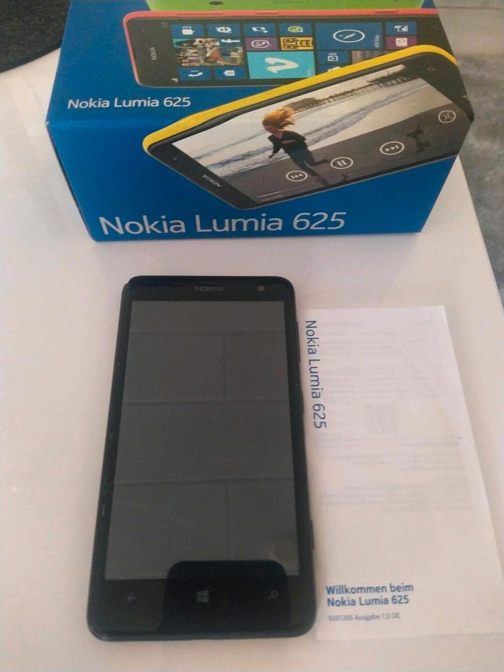 Nokia Lumia 625 schwarz gebraucht in Grevenbroich