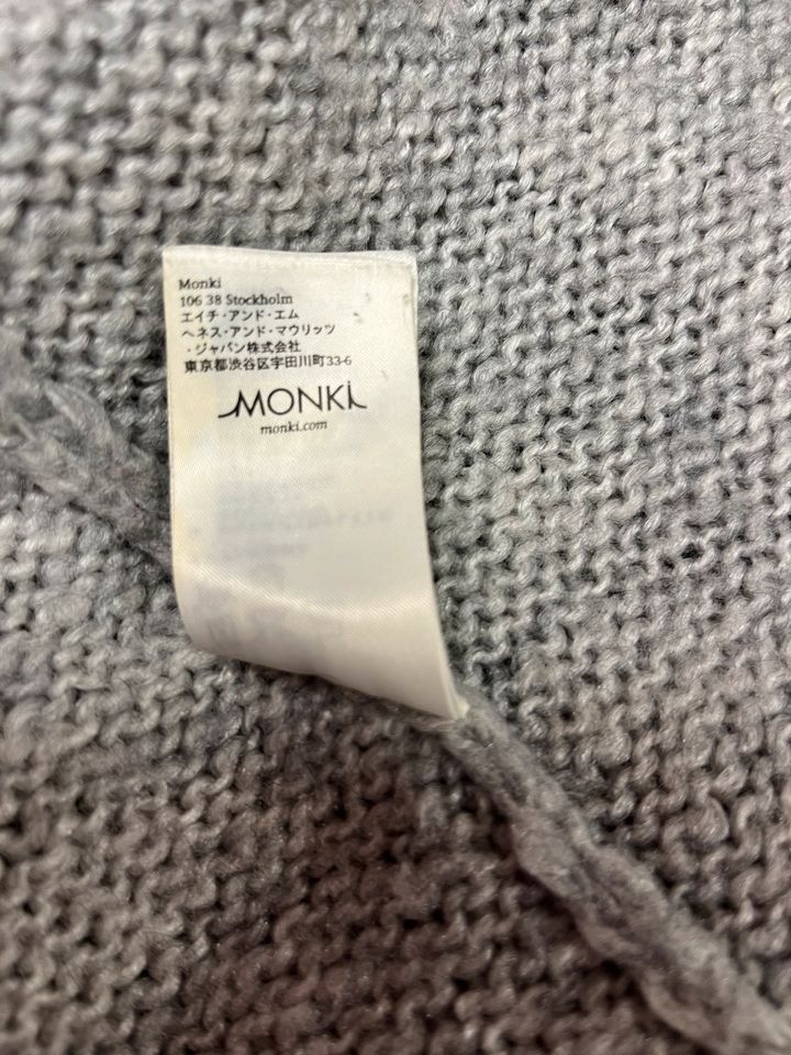 Monki Strickjacke Strickmantel grau Gr XS in Berlin