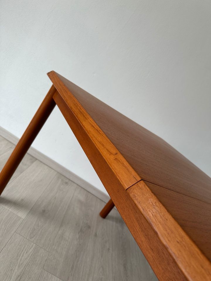 Dänischer Mid-Century Esstisch aus Teak 200cm, 1960er in Mülsen